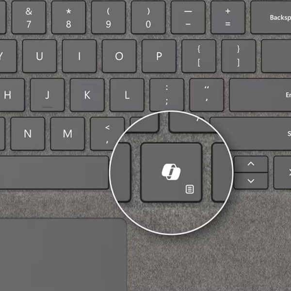 کیبورد Surface Pro با جای قلم برای کسب و کار